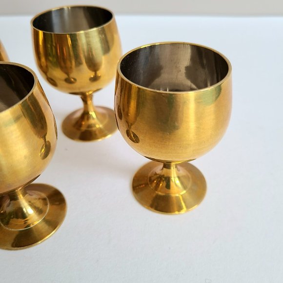 Set of 4 brass vine goblets. - Picture 3 of 7